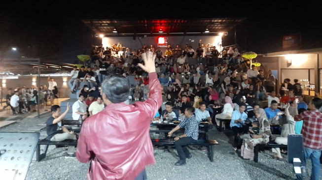 Nongkrong di Kafe, Edi Purwanto Ajak Anak Muda Jaga Jati Diri Bangsa
